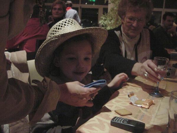01872-Welcome Dinner-Little Joao and Betty