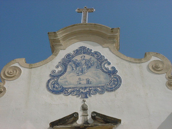 01967-Tile Face on Sao Lourenco Church in Almancil