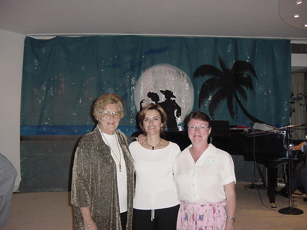 03342- Farewell Dinner -  Betty, Telma & Andy