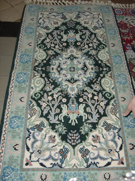 02520-Tangiers Carpet Factory